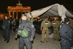 Polizei geht erneut gegen protestierende Flüchtlinge in Berlin vor
