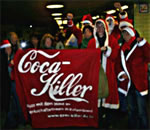 Der Weihnachtsmann gegen Coca Cola in Berlin
