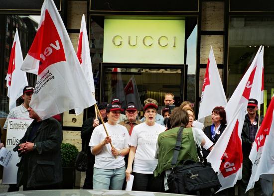 Bild der Gucci-Aktion im Berlin